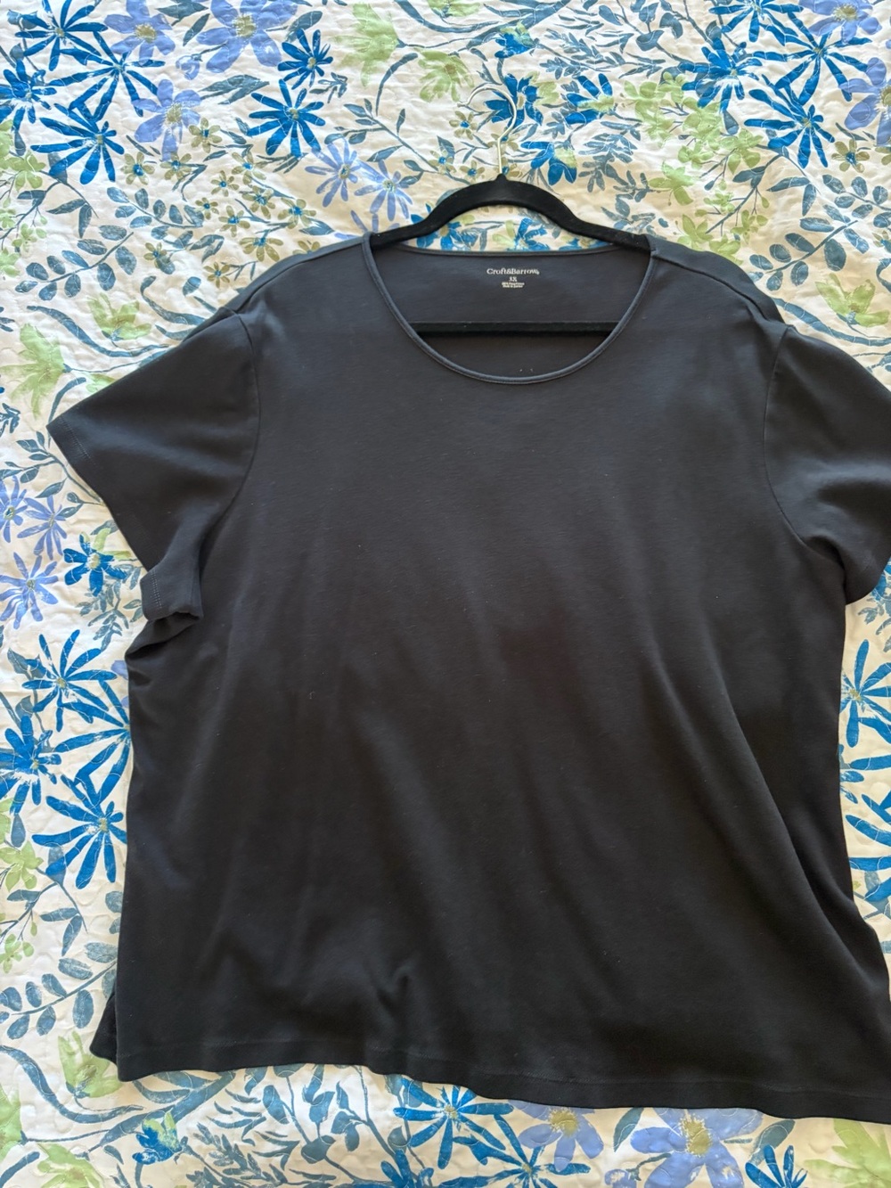 croft & barrow Black Short Sleeve Tee